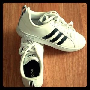 Women's Retro Adidas size 8.5